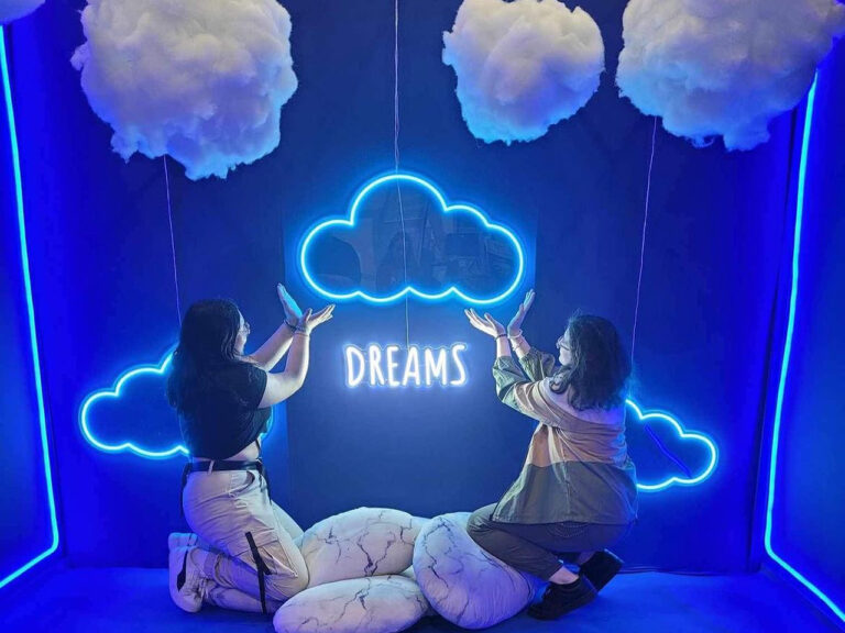 take-a-selfie-dream-01