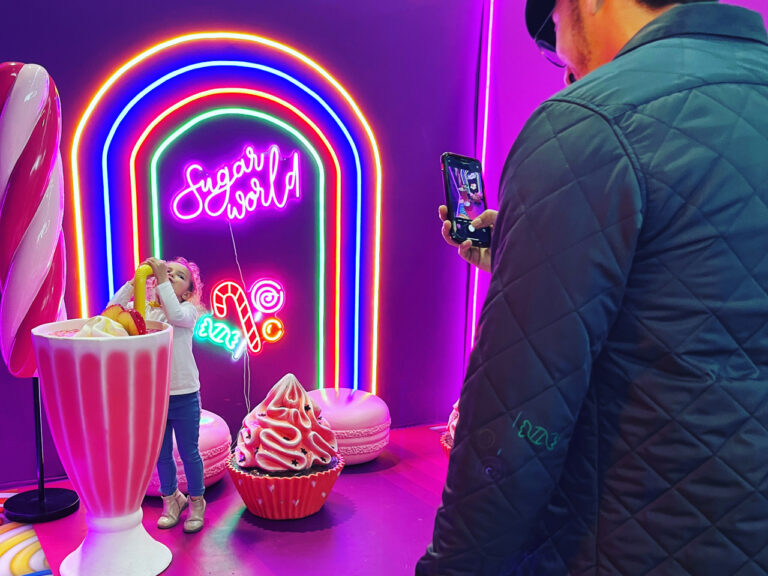 take-a-selfie-sugar-01