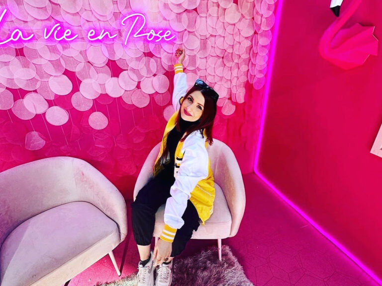 take-a-selfie-vie-rose-01